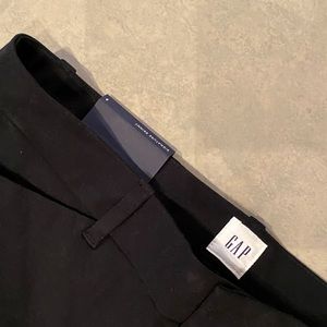 NWT GAP Skinny Mid Rise Black Pants